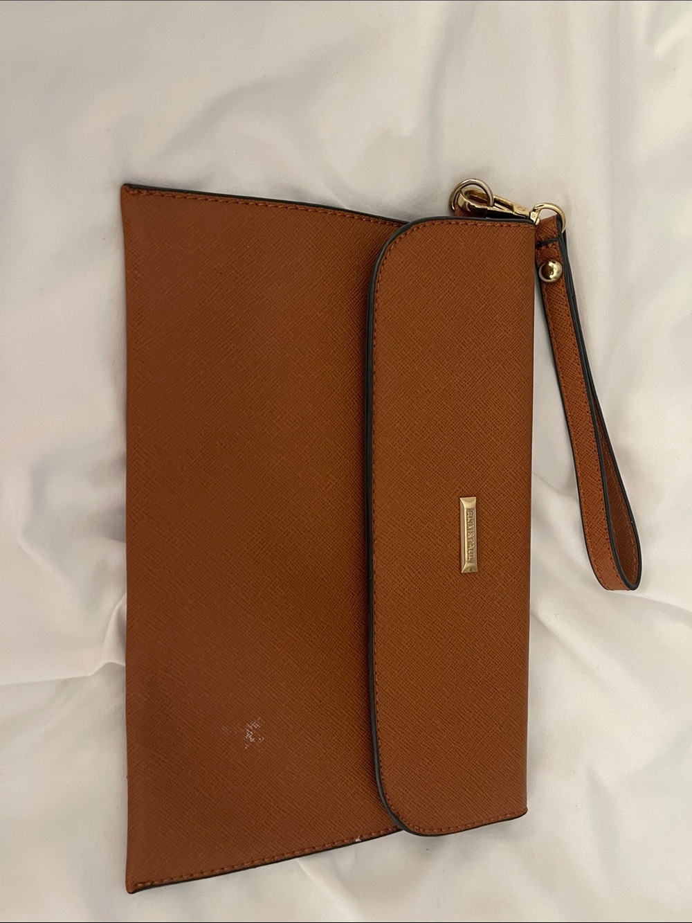 Classic Tan Wristlet Clutch - Sleek Everyday Style